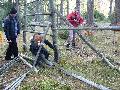 Droga Zbkanych Wdrowcw - Mokra ka - Rne techniki pokonywania ogrodze (1)
