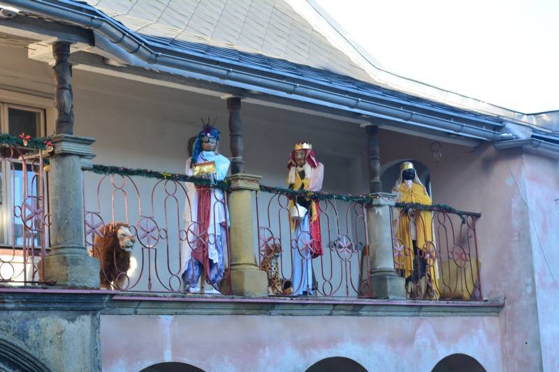 Wystawowy balkon (trzej krlowie balkonowi)