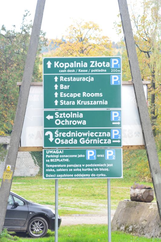 parking przed Sztolni Ochrow